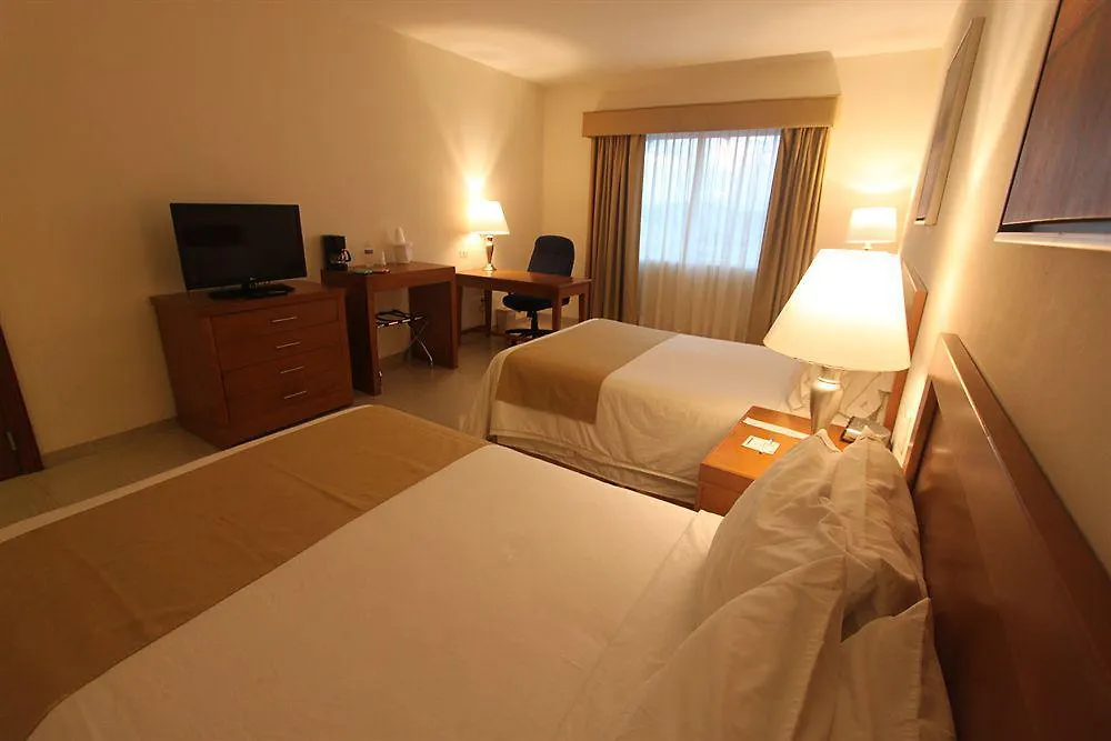 Hotel Wyndham Garden Playa Del Carmen
