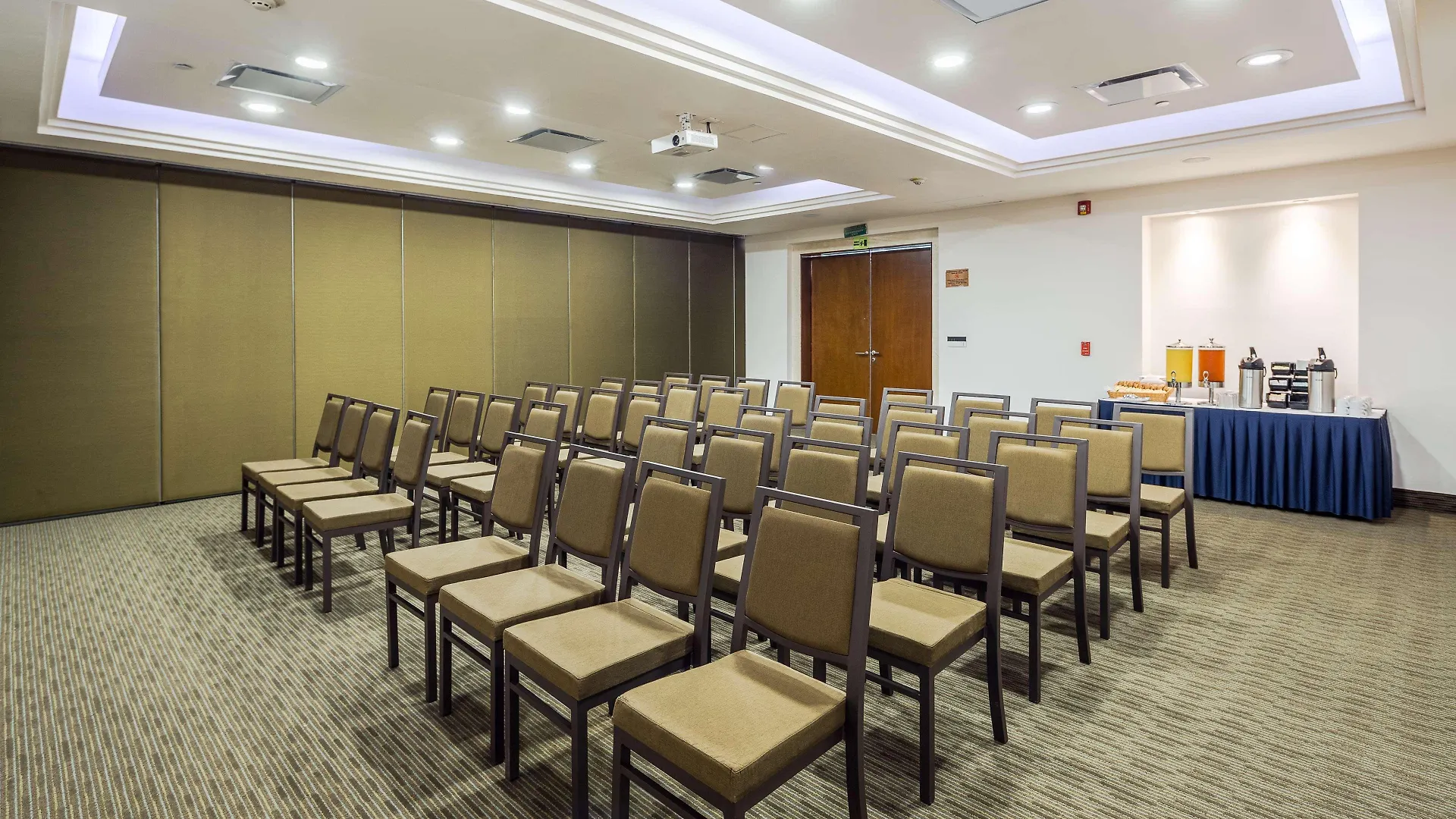 Wyndham Garden Playa Del Carmen Ξενοδοχείο 5*,