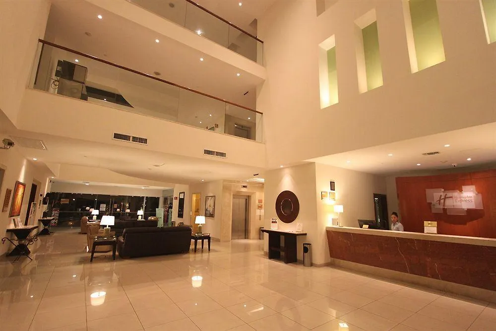 Wyndham Garden Playa Del Carmen Hotel