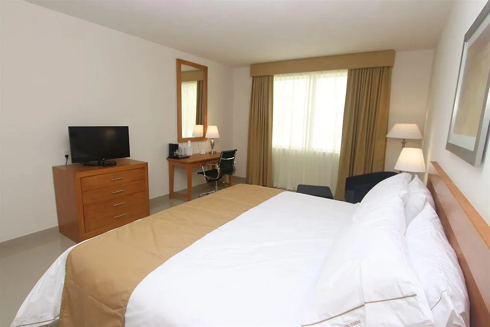 Wyndham Garden Playa Del Carmen Hotel