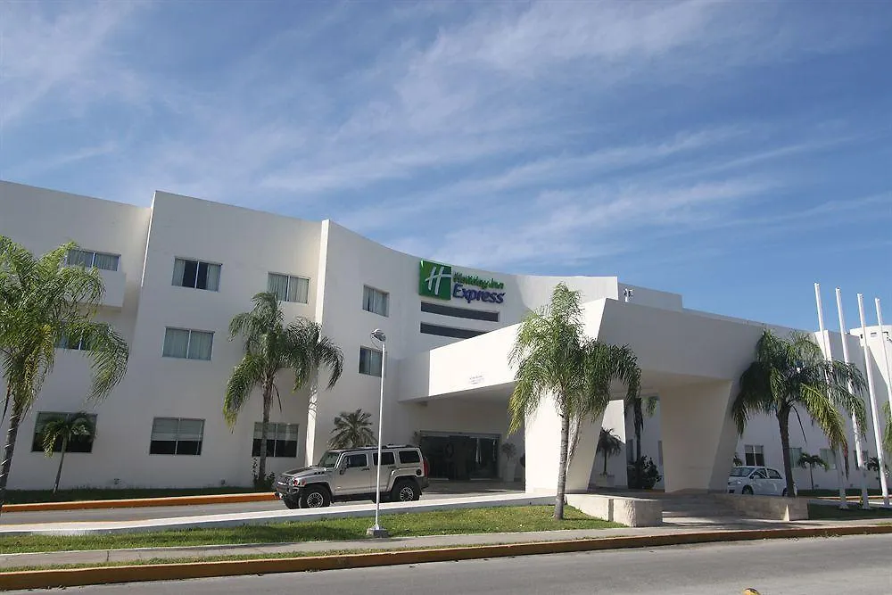 Wyndham Garden Playa Del Carmen Hotel Mexico