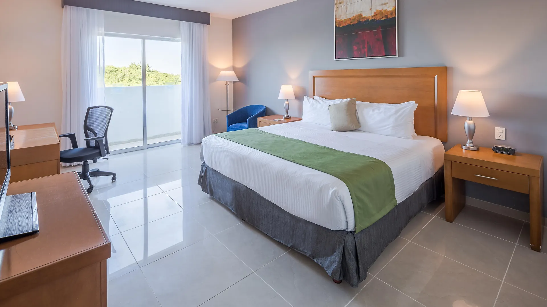 Wyndham Garden Playa Del Carmen Hotel 5*,