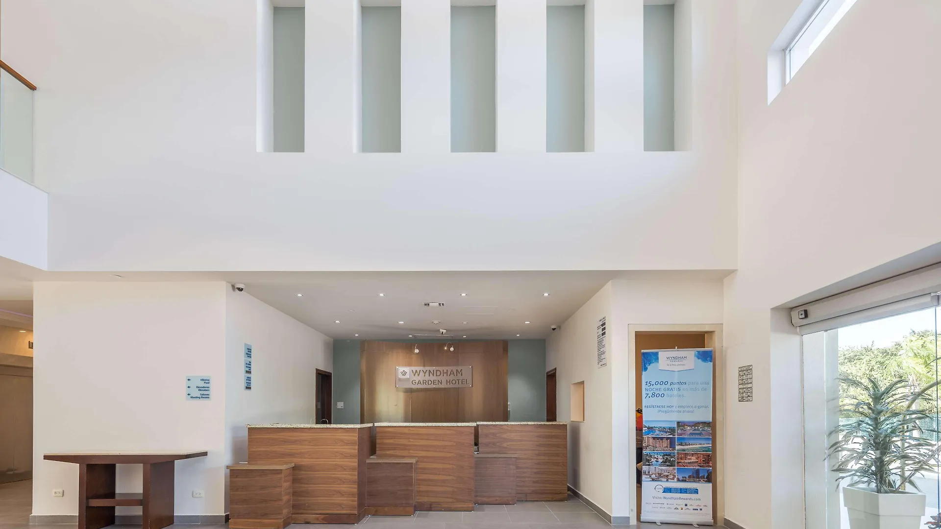 Wyndham Garden Playa Del Carmen Hotel